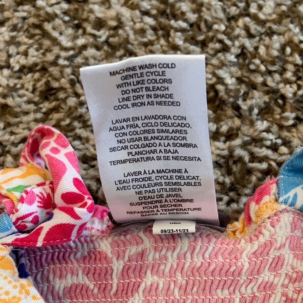 Vince Camuto Colorful Rainbow Kids Dress T4 - Picture 8 of 8